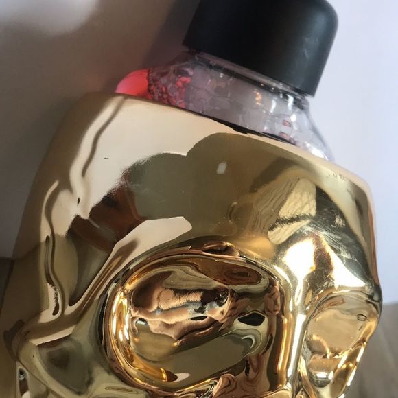 Bath and Body Works Halloween Gold Skull Soap Holder AND Soap - Brand New - Picture 4 of 10